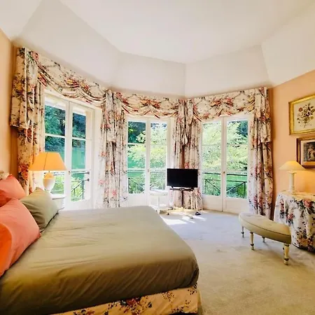 Bovary Villa