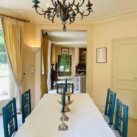 Bovary Villa